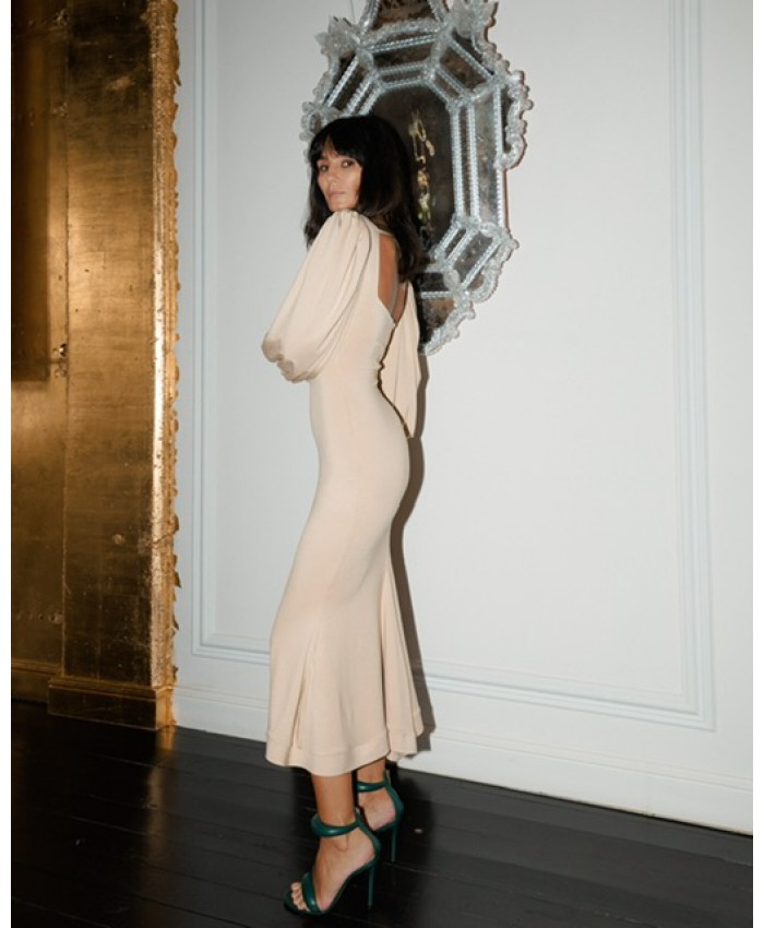 DANA FLYING GOWN