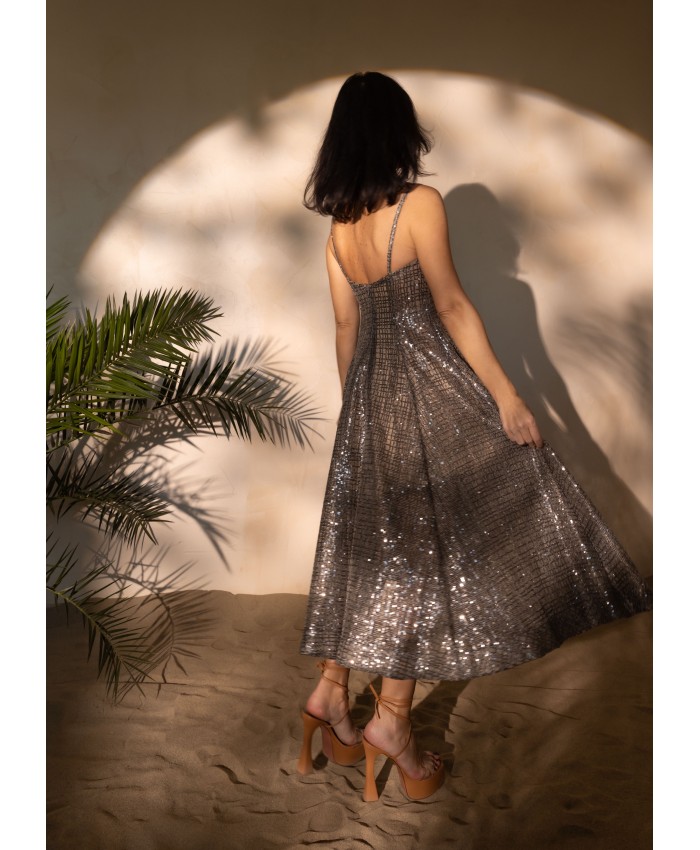 SHINE SAND