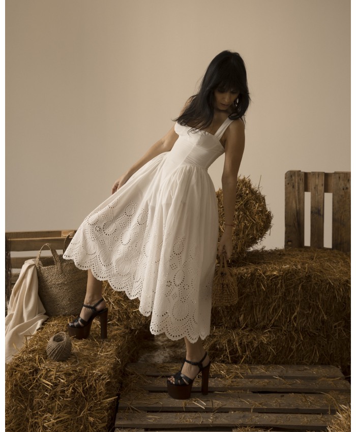 BARDOUT GOWN