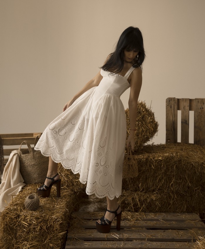 BARDOUT GOWN