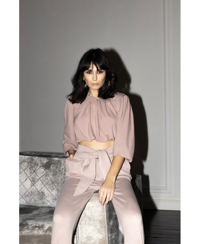 CHINA BLOUSE