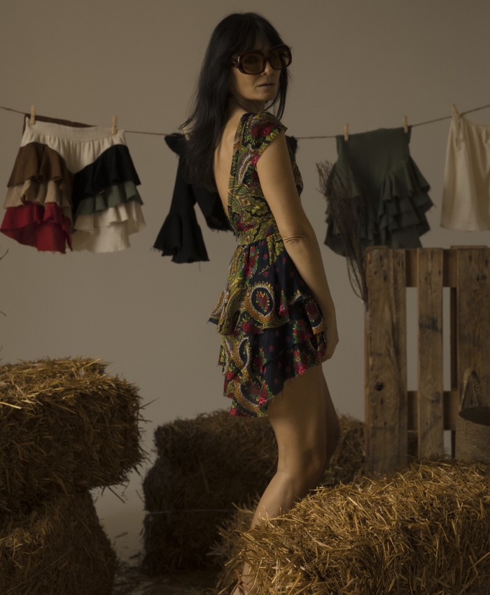 FLIRTATIOUS GIPSY 